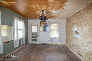 3240 W 58th St, Loveland, OH 44102 - Photo 5