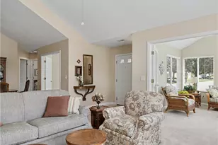 664 Crossings Cir, Tallmadge, OH 44278 - Photo 5