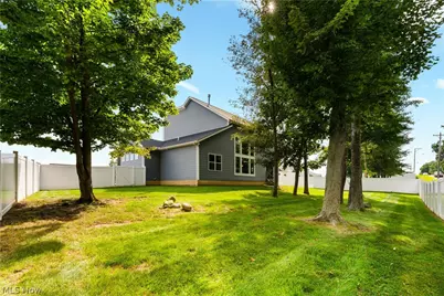5585 Shadow Ridge Circle NW, North Canton, OH 44720 - Photo 33