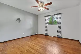 839 Sheffield Rd, Sheffield Lake, OH 44054 - Photo 11