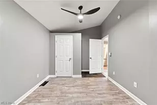 1963 Fulton Pl, Loveland, OH 44113 - Photo 15