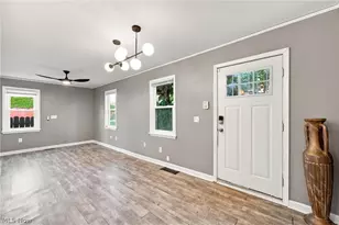1963 Fulton Pl, Loveland, OH 44113 - Photo 3