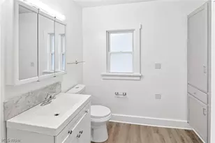 1390 E 109th St, Loveland, OH 44106 - Photo 23