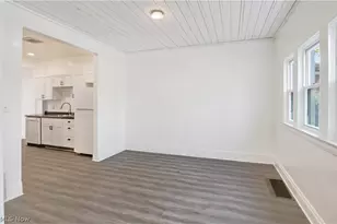 1390 E 109th St, Loveland, OH 44106 - Photo 9