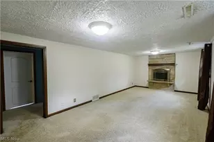 1416 Dunkeith Dr NW, Canton, OH 44708 - Photo 35