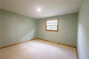 1416 Dunkeith Dr NW, Canton, OH 44708 - Photo 23