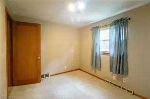 1416 Dunkeith Dr NW, Canton, OH 44708 - Photo 25