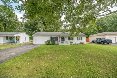 18018 Hillcrest Drive, Lake Milton, OH 44429 - Photo 3