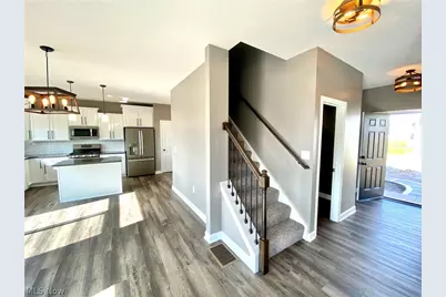3462 Wicker Street NE, Canton, OH 44721 - Photo 9