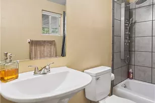 116 Bass Dr, Weirton, WV 26062 - Photo 23
