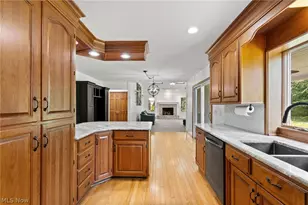 6955 Salerno St NW, Canton, OH 44718 - Photo 13