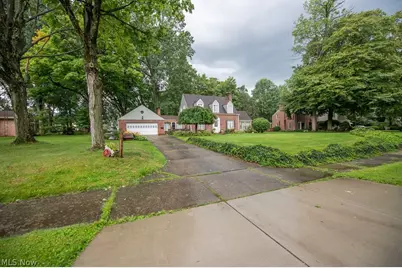 1144 Kingsway Street, Alliance, OH 44601 - Photo 3