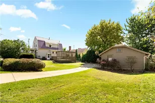 1217 Broad Ave NW, Canton, OH 44708 - Photo 21