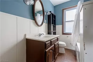 1217 Broad Ave NW, Canton, OH 44708 - Photo 15