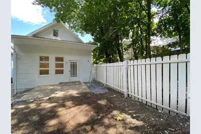 576 Kling Street, Akron, OH 44311 - Photo 41