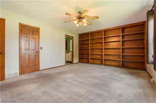 7284 Sugarwood Rd NE, Canton, OH 44721 - Photo 17