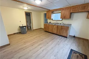 1019 Commerce St, Wellsville, OH 43968 - Photo 5