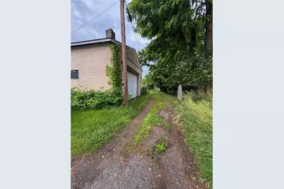 1019 Commerce Street, Wellsville, OH 43968 - Photo 27