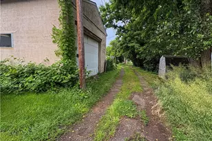 1019 Commerce St, Wellsville, OH 43968 - Photo 27
