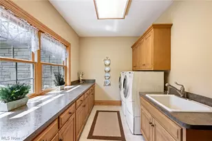 7067 Akron Ave NW, Canal Fulton, OH 44614 - Photo 39