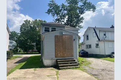 912 S Hawkins Avenue, Akron, OH 44320 - Photo 3