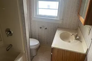 912 S Hawkins Ave, Akron, OH 44320 - Photo 17