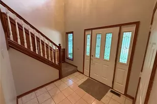 530 Oakdale Dr, Dover, OH 44622 - Photo 3
