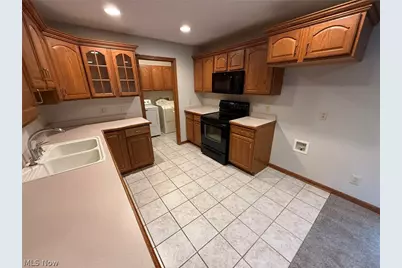 530 Oakdale Drive, Dover, OH 44622 - Photo 11