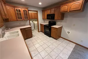 530 Oakdale Dr, Dover, OH 44622 - Photo 11