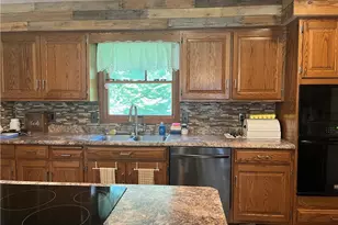2967 Mineral City Zoar Rd NE, Bolivar, OH 44612 - Photo 5