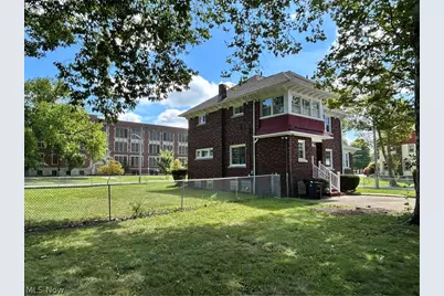 3052 Martin Luther King Jr Drive, Loveland, OH 44104 - Photo 7