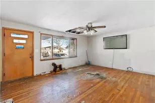 1921 W 30th St, Lorain, OH 44052 - Photo 7