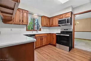 1020 Cornerwood Dr, Jefferson, OH 44047 - Photo 13