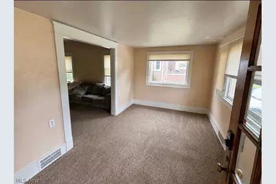 273 Alameda Avenue, Youngstown, OH 44504 - Photo 9