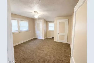 273 Alameda Avenue, Youngstown, OH 44504 - Photo 7