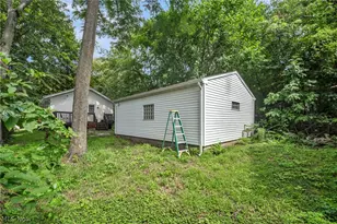 1382 Honodle Ave, Akron, OH 44305 - Photo 39