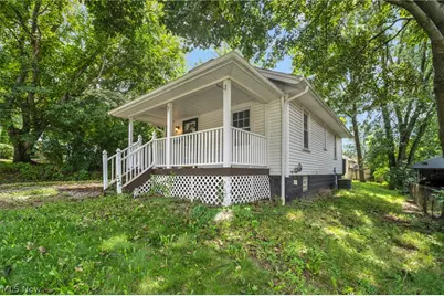 1382 Honodle Avenue, Akron, OH 44305 - Photo 9
