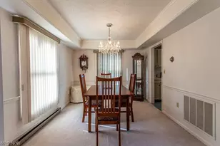 4361 Devonshire Dr, Youngstown, OH 44512 - Photo 11