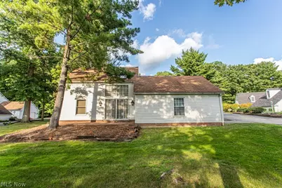 4361 Devonshire Drive, Youngstown, OH 44512 - Photo 3
