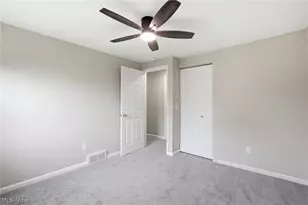 7012 Roe Blvd, Madison, OH 44057 - Photo 11