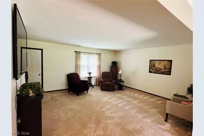 111 Nantucket Circle, Painesville, OH 44077 - Photo 3