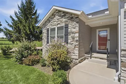 6031 Wentworth Lane SW, Canton, OH 44706 - Photo 3