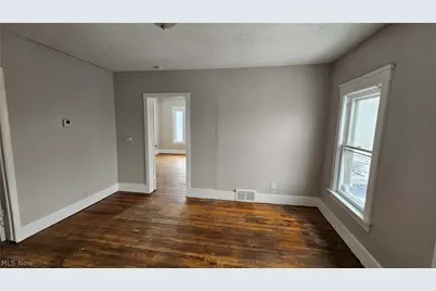 3904 W 37th Street, Loveland, OH 44109 - Photo 5