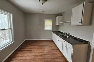 3904 W 37th St, Loveland, OH 44109 - Photo 3