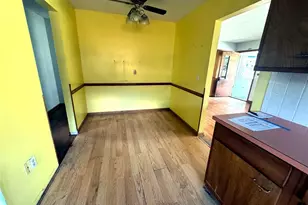 1809 Rockland Ave, Belpre, OH 45714 - Photo 5
