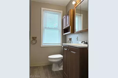 1733 Robindale Street, Wickliffe, OH 44092 - Photo 17