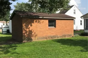1017 Milford St NE, Canton, OH 44714 - Photo 7