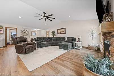 850 Eggleston, Aurora, OH 44202 - Photo 5