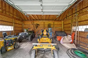 42479 Adelbert St, Elyria, OH 44035 - Photo 37