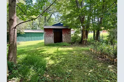 950 Federal Road, Little Hocking, OH 45742 - Photo 11